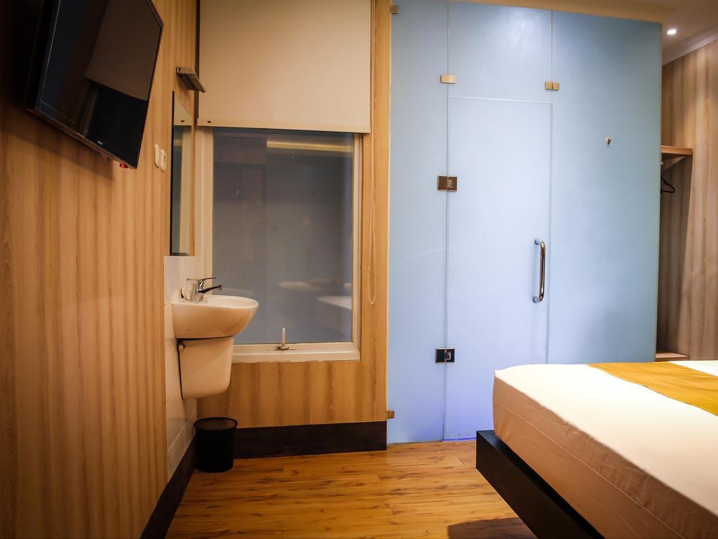 Madu Inn จาการ์ตา ห้อง รูปภาพ
